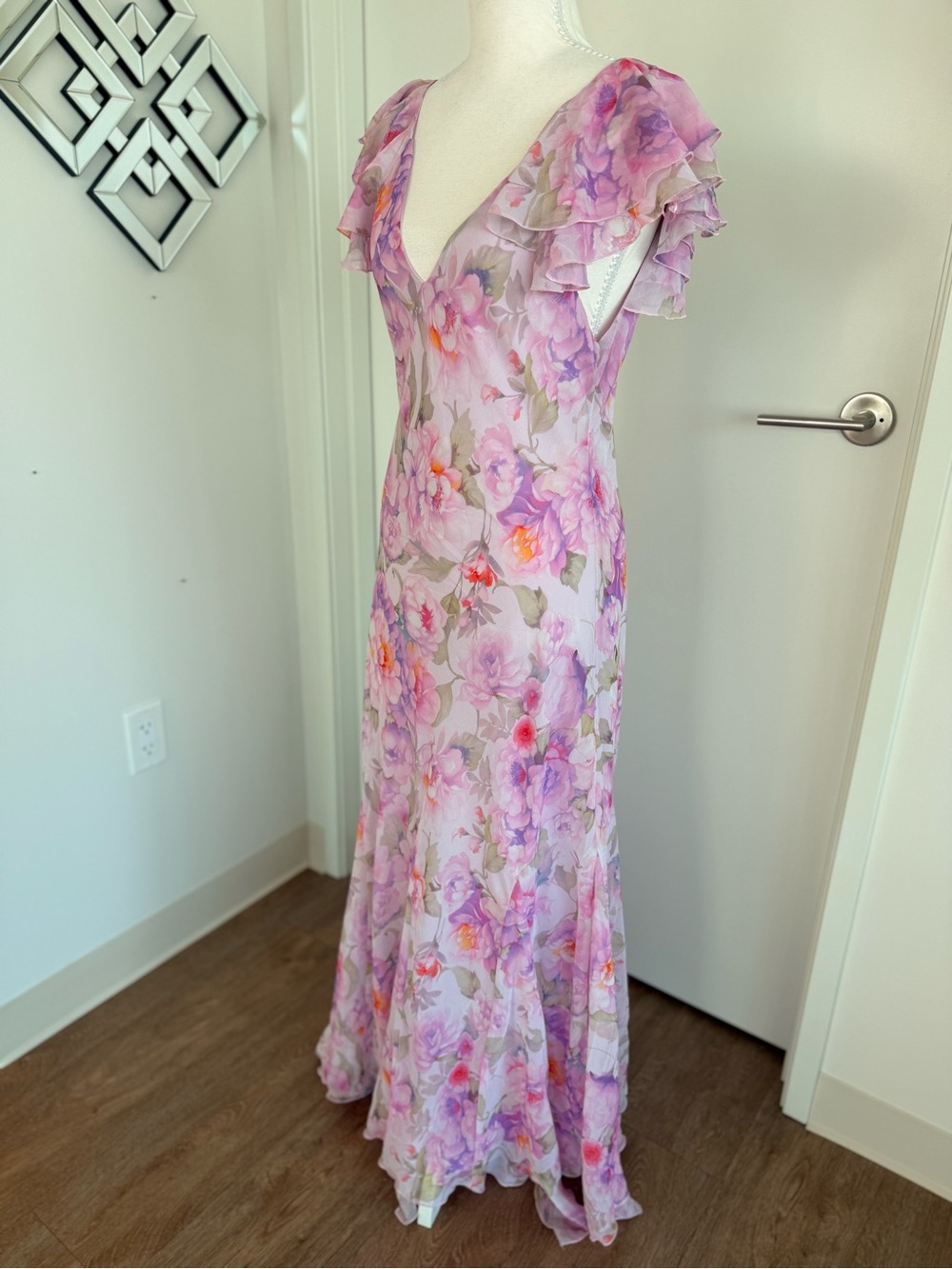 Mango Pastel Floral V-Neck Dress in Lavender and Pink - Picture 5 of 15